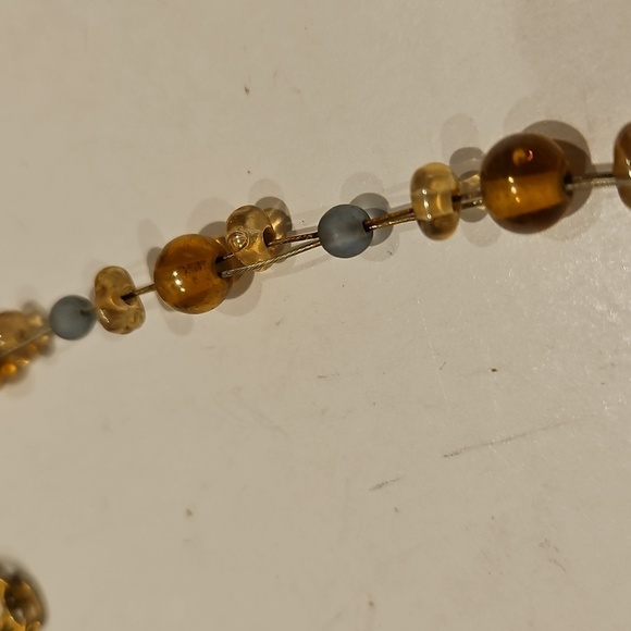 GIVENCHY Soft Pinks, Blues & Gold Glass Beads On Goldtone Wire Dainty Necklace - Picture 7 of 11